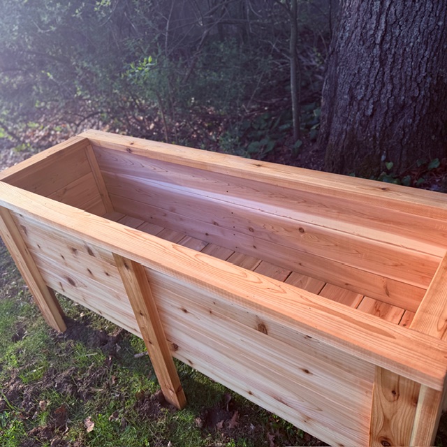 6x2 cedar garden bed alternate view