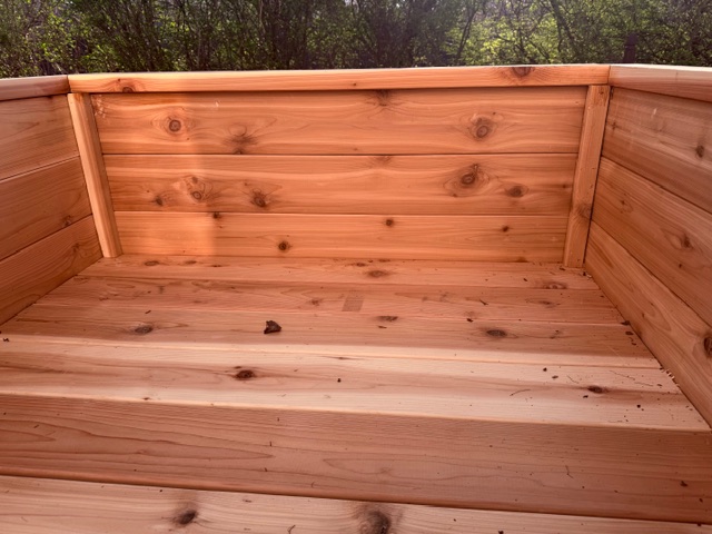 6x4 cedar garden bed alternate view